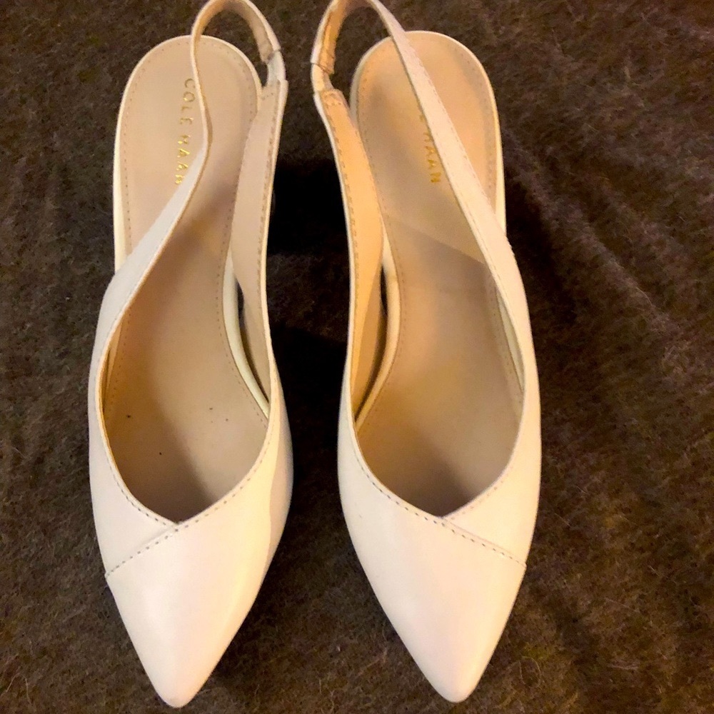 Cole Hahn Sling Back Shoes, Size 8, Color Ecru
